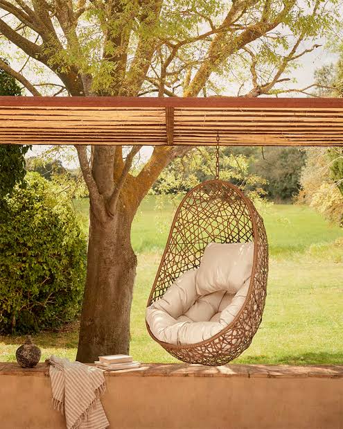 columpio color madera